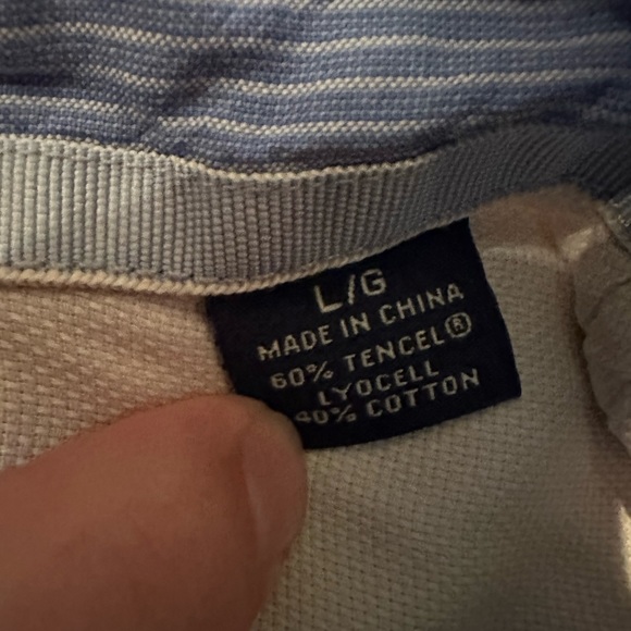 Tommy Bahama button down summer shirt.   L - Picture 2 of 3